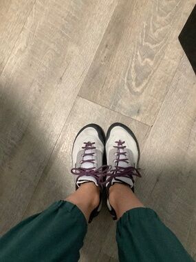 Women’s Climbing shoes size 8.5